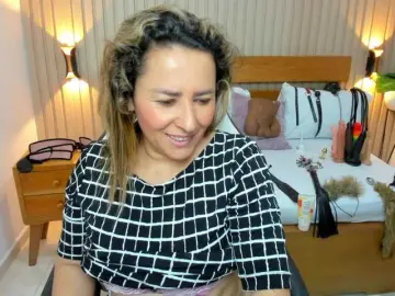 Luciana-ballesteros  live sex cam