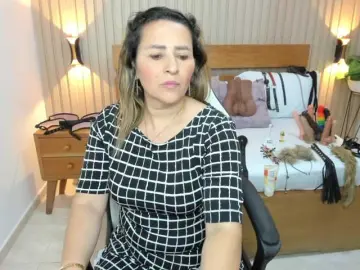 Luciana-ballesteros  live sex cam