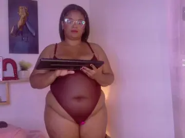 Nairagold  live sex cam