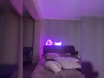 AlissiaDiamond20  live sex cam