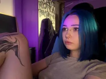 AnnieTouch  live sex cam