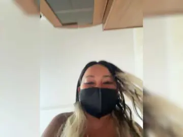 Mariaaw  live sex cam