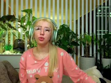 MiaLiaHot  live sex cam