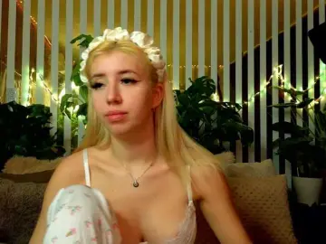 MiaLiaHot  live sex cam