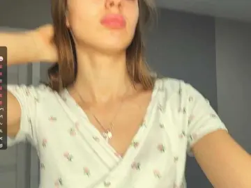 NydiaFuelling  live sex cam