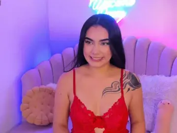 Amara-miller  live sex cam