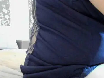 3Adele3  live sex cam