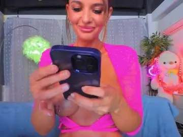 DanieleAida  live sex cam