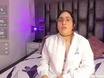 LuluWest  live sex cam