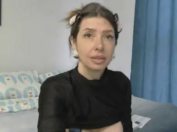 RoxySkyBlue  live sex cam