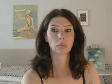 RoxySkyBlue  live sex cam