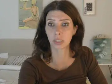 RoxySkyBlue  live sex cam