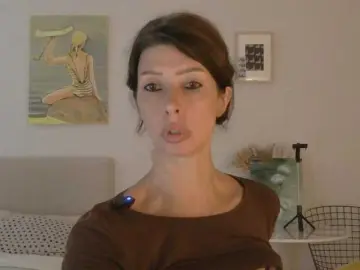 RoxySkyBlue  live sex cam