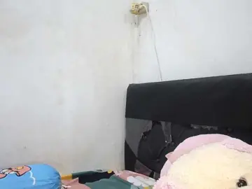 SalleyMcneese  live sex cam