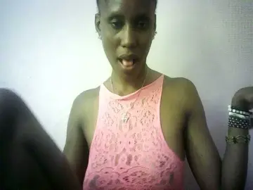Trassy  live sex cam