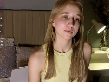 Oliviakiiss  live sex cam