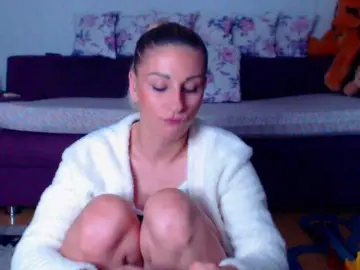 CassieSpell  live sex cam