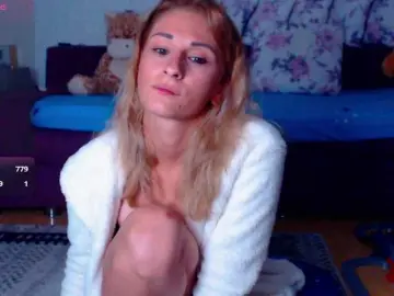 CassieSpell  live sex cam
