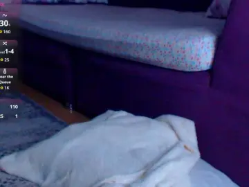 CassieSpell  live sex cam