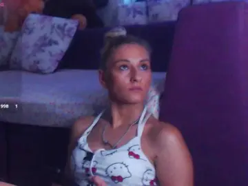 CassieSpell  live sex cam