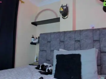 Danielasexya  live sex cam