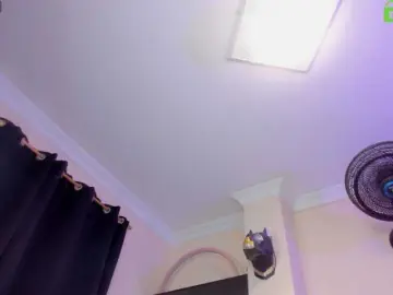 Danielasexya  live sex cam