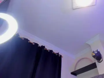 Danielasexya  live sex cam