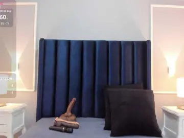 HAYLANISMITH  live sex cam