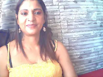 Indianlusty  live sex cam