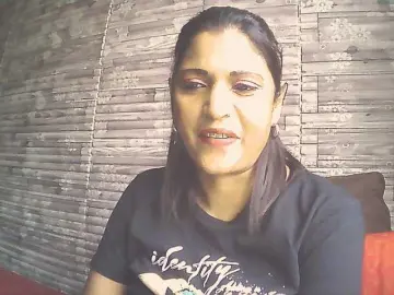 Indianlusty  live sex cam