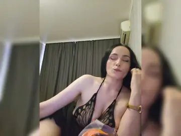 KarenClark  live sex cam