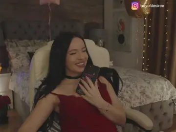 LadyOfDesire  live sex cam