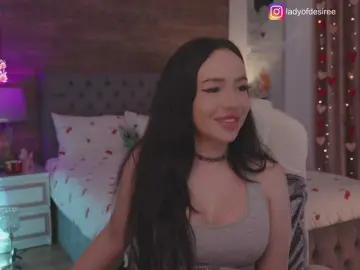 LadyOfDesire  live sex cam