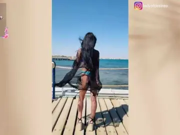 LadyOfDesire  live sex cam