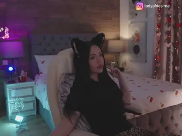 LadyOfDesire  live sex cam