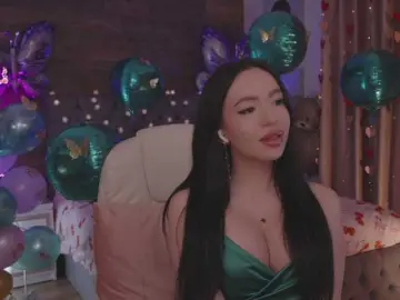 LadyOfDesire  live sex cam