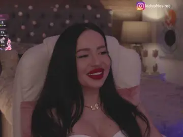 LadyOfDesire  live sex cam