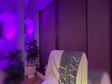 LadyOfDesire  live sex cam