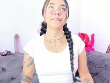 MissSoffiMorel  live sex cam