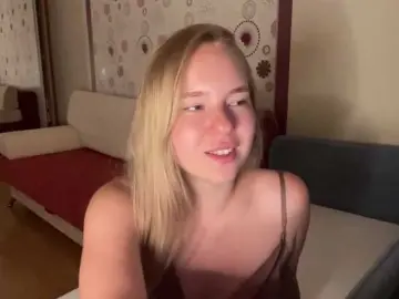 OdiliaVolking  live sex cam