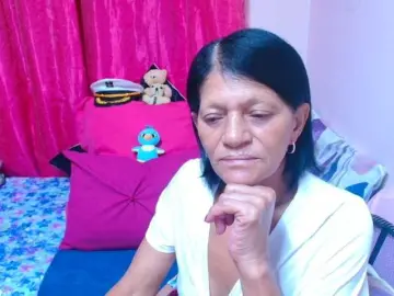 SLUTTYROXY  live sex cam