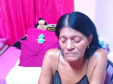 SLUTTYROXY  live sex cam
