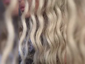 Sofaa  live sex cam