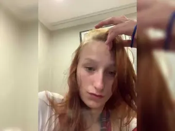 Sterva21  live sex cam