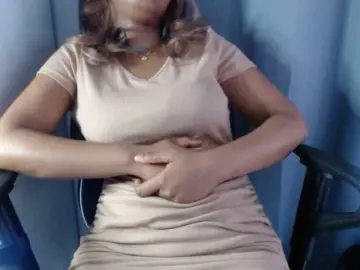 Sensualdoll  live sex cam