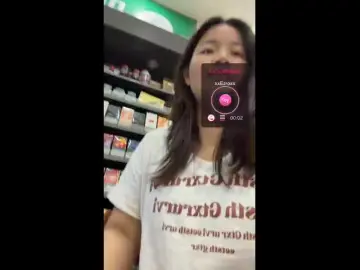 Zrbf888  live sex cam