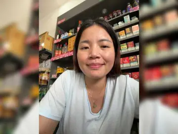 Zrbf888  live sex cam