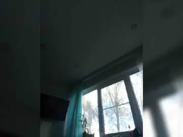 Zvezda2511  live sex cam