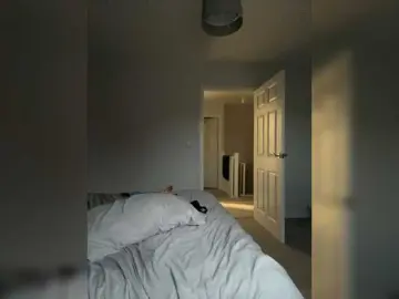 Caitlinsarah1998  live sex cam