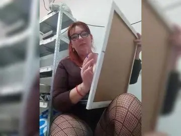 MiaLovely  live sex cam